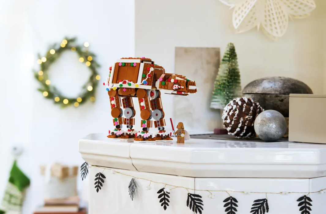 Gingerbread AT-AT™ Walker – LEGOLAND® California Resort Online Shop