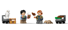 Load image into Gallery viewer, Book Nook: Hogwarts™ Express - LEGO® Harry Potter™