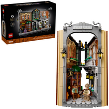 Load image into Gallery viewer, Sherlock Holmes: Book Nook - LEGO® Icons