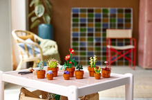 Load image into Gallery viewer, The LEGO® Icons Tiny Plants