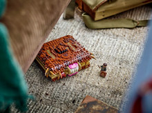 Load image into Gallery viewer, Chomping Monster Book of Monsters - LEGO® Harry Potter™