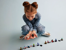Load image into Gallery viewer, LEGO® Minifigures Series 26 Space Minifigures