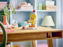 Load image into Gallery viewer, Sweetheart Tweety Bird