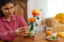 Load image into Gallery viewer, Chrysanthemum - LEGO® Icons