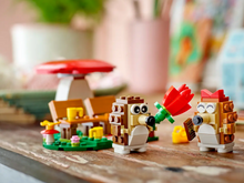 Load image into Gallery viewer, LEGO® Hedgehog Picnic Date
