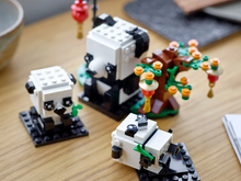 Load image into Gallery viewer, LEGO® BrickHeadz Chinese New Year Pandas
