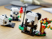 Load image into Gallery viewer, LEGO® BrickHeadz Chinese New Year Pandas
